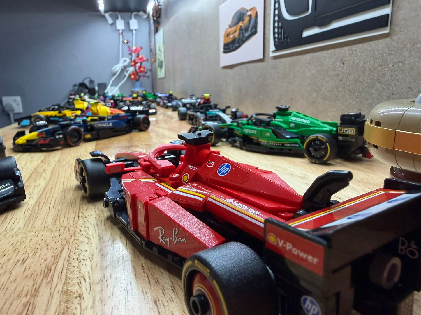 Kit de mise à niveau Halo, caméra embarquée et rétroviseur pour Ferrari SF-24 – Compatible avec la voiture de course Speed Champions 77242 – Accessoire personnalisé imprimé en 3D