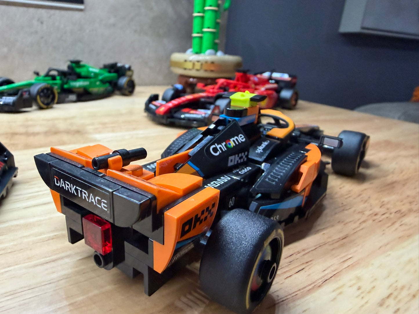 Kit de mise à niveau Halo, T-Cam et rétroviseurs pour voiture de course de Formule 1 McLaren – Compatible avec Speed Champions 76919 – Accessoire personnalisé imprimé en 3D