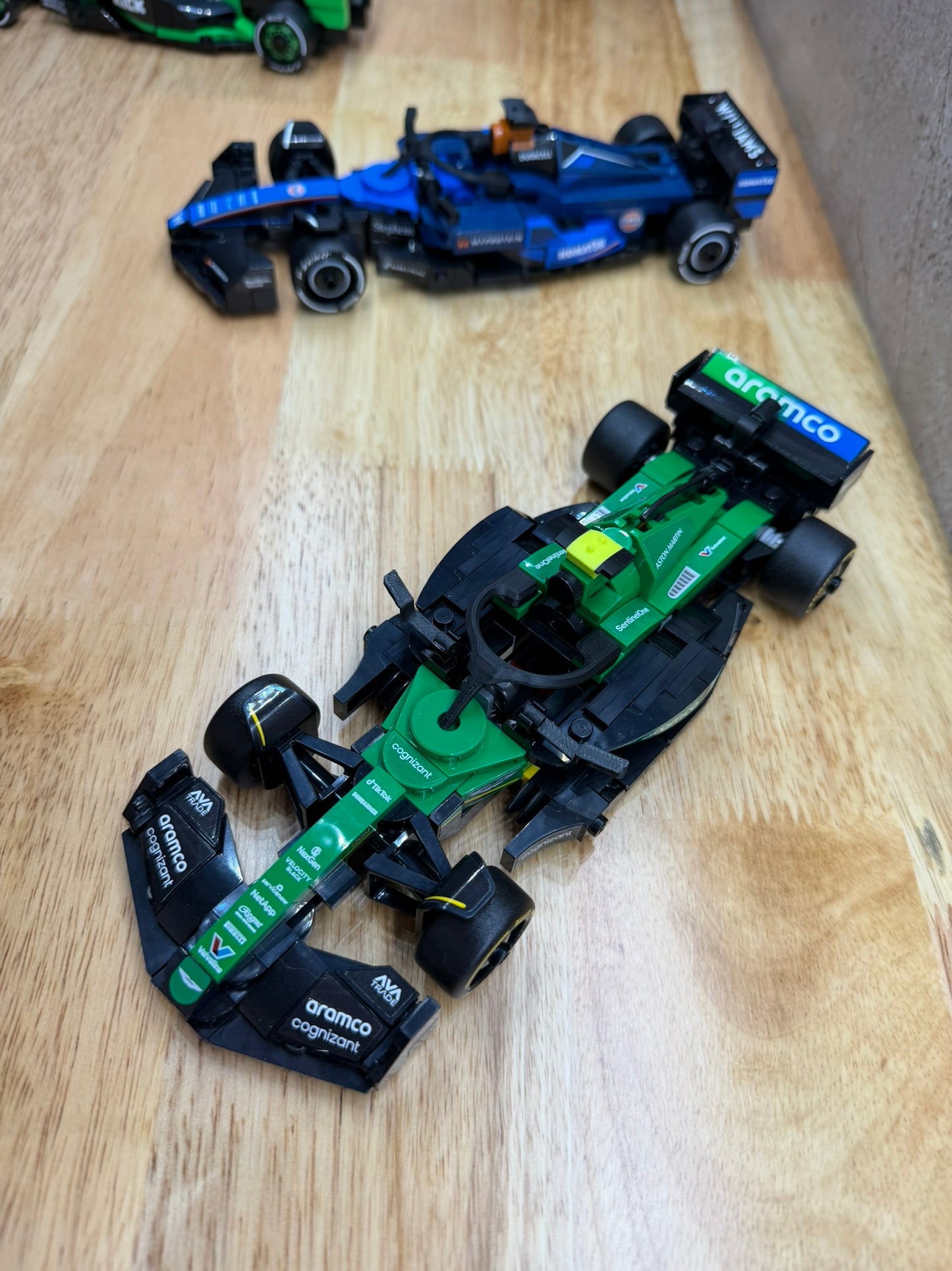 Kit de mise à niveau Halo, T-Cam et rétroviseurs pour Aston Martin AMR24 – Compatible avec la voiture de course Speed Champions 77245 – Accessoire personnalisé imprimé en 3D