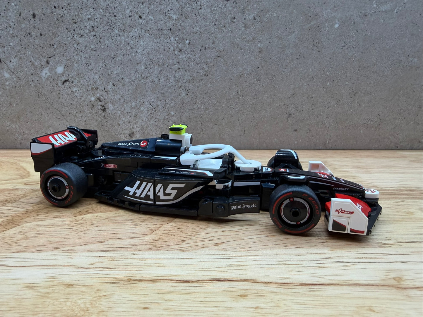 Kit d'amélioration Halo, T-Cam et rétroviseurs Haas VF-24 – Compatible avec la voiture de course Speed Champions 77250 – Accessoire personnalisé imprimé en 3D