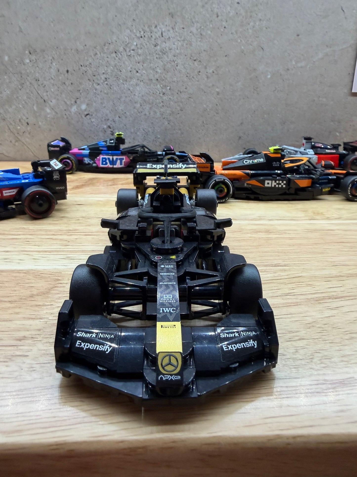 Kit de mise à niveau halo, caméra embarquée et rétroviseur pour écurie F1 APXGP – Compatible avec la voiture de course Speed Champions 77252 – Accessoire personnalisé imprimé en 3D